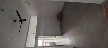 Room in 1 BHK Apartment at DAH Greentech NX One, Tech Zone 4 Greater Noida – for Rent