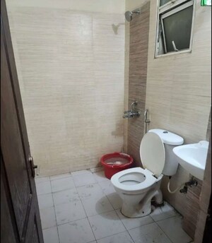Bathroom in 2 BHK Apartment at Gomti Nagar – for Rent