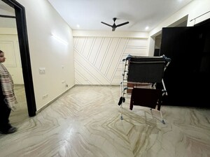 Bathroom in 2 BHK Builder Floor at Hong Kong Bazaar, Sector 56 – for Rent