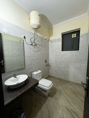 Bathroom in 2 BHK Builder Floor at Hong Kong Bazaar, Sector 56 – for Rent