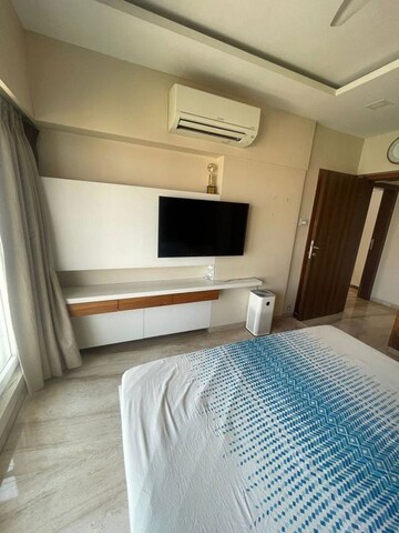 Bedroom in 5 BHK Apartment at Sabari Ashville, Chembur – for Sale