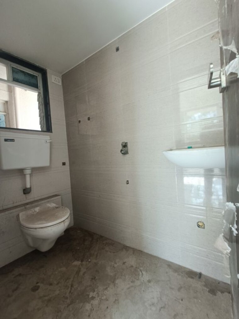 Bathroom, budhha-heights 1 Bedroom 535 Sq.Ft. Apartment In Mira Road Thane 9811657