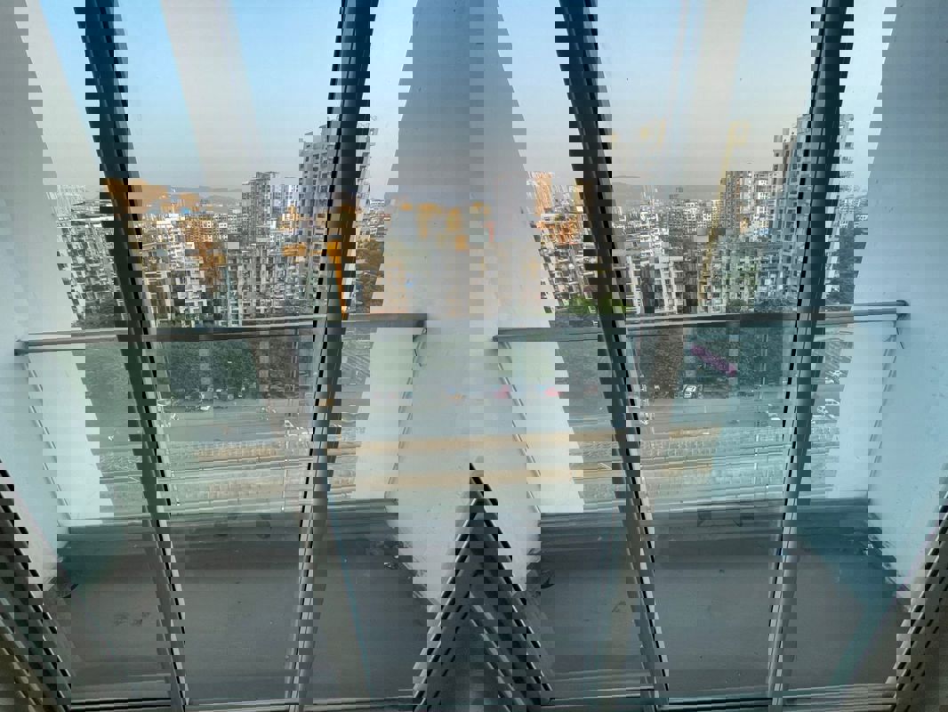 2 BHK + Extra Room 760 Sq.Ft. Apartment in Sheth Avalon