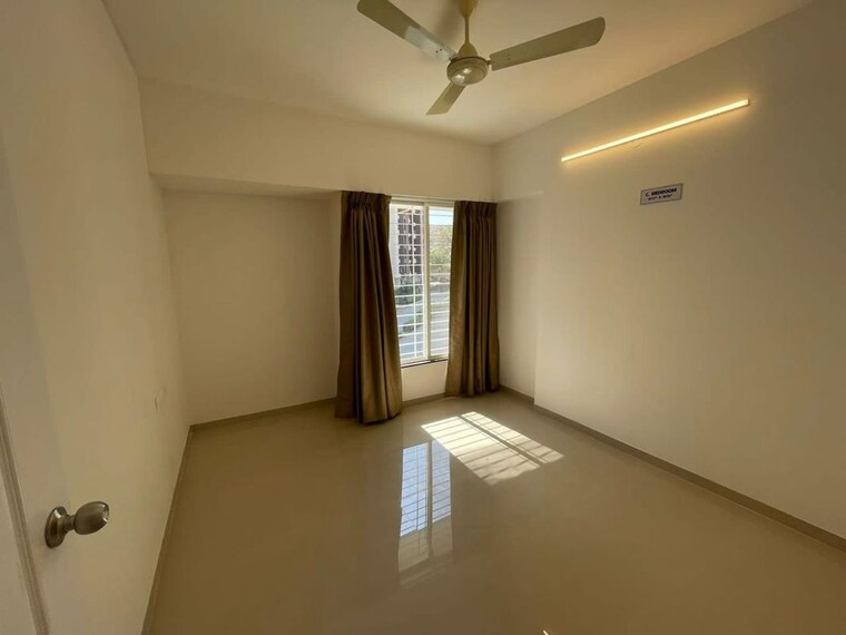 Room, arv-newtown 3 Bedroom 991 Sq.Ft. Apartment In Pisoli Pune 9811698