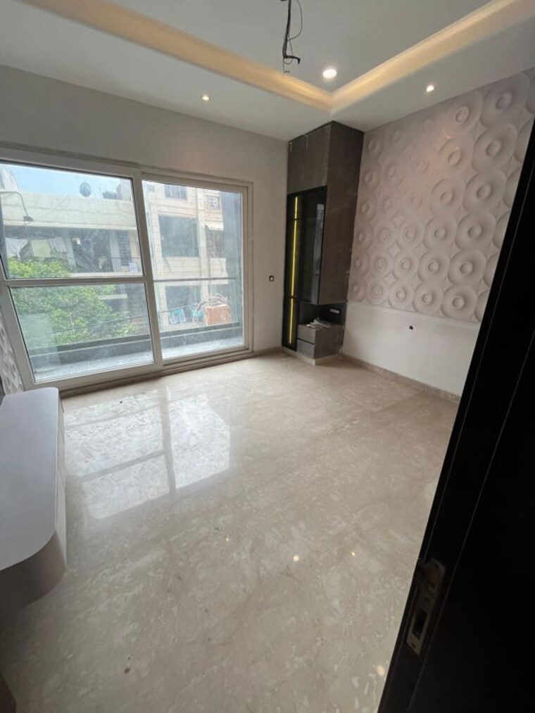 Room, apex-anuradha-apartments 3 Bedroom 1350 Sq.Ft. Apartment In Paschim Vihar Delhi 9811709