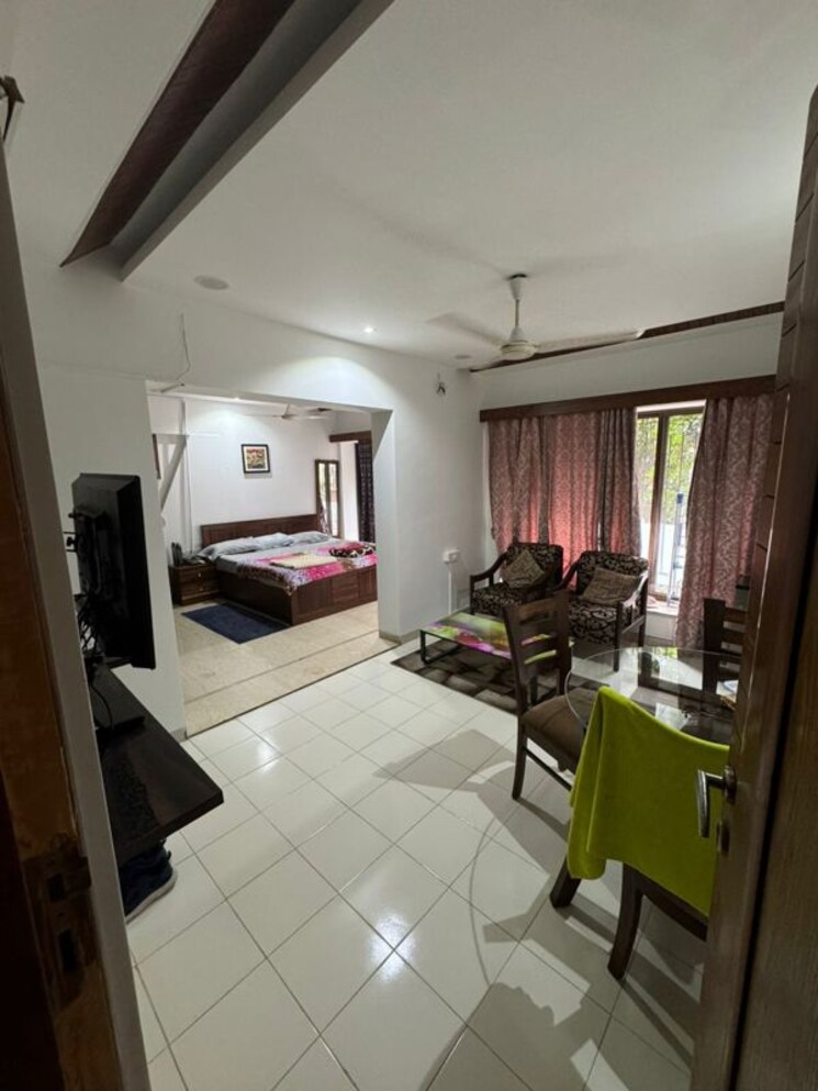 Living Room, piri-majestic-apartment 4 Bedroom 2925 Sq.Ft. Apartment In Chembur Mumbai 9811710