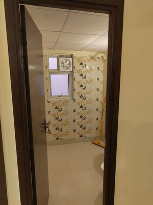 2 BHK Apartment For Rent in SCC Sapphire, Raj Nagar Extension