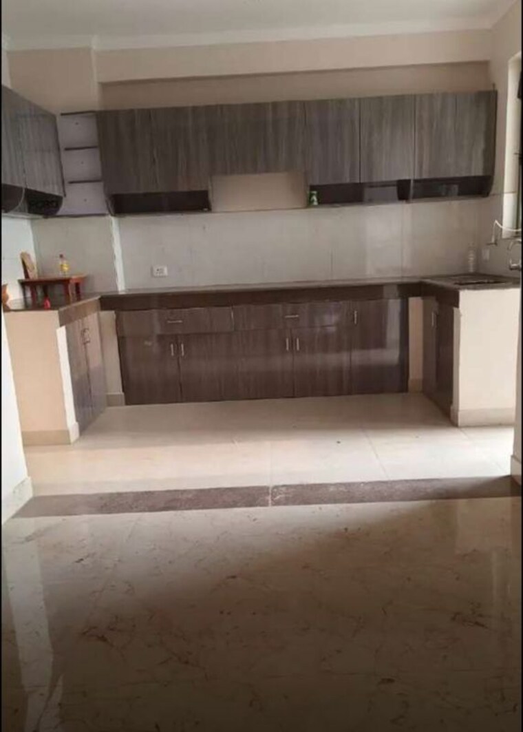 Kitchen, gomti nagar 2 Bedroom 1450 Sq.Ft. Apartment In Gomti Nagar Lucknow 9811753