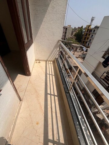 Balcony in 1 BHK Builder Floor at Saket – for Rent