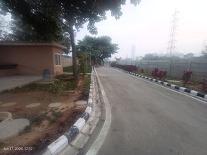 Balcony in 3 BHK Builder Floor at Unitech Nirvana Country Cedar Crest, Sector 50 – for Sale