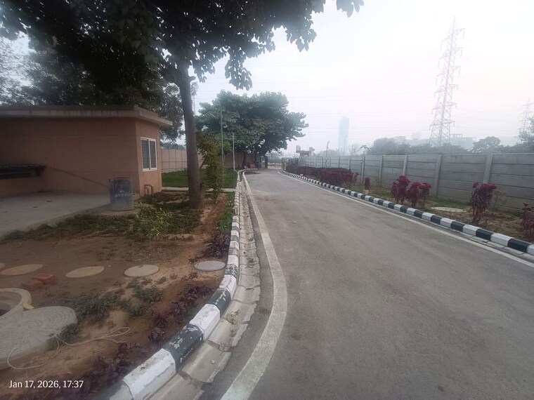 Balcony, unitech-nirvana-country-cedar-crest 3 Bedroom 239 Sq.Yd. Builder Floor In Sector 50 Gurgaon 9811781