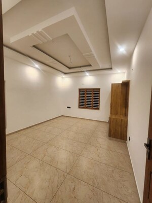 Room in 5 BHK Independent House at Marathakkara – for Sale