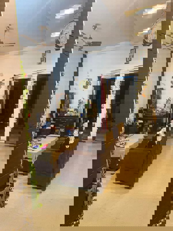 3 BHK + Extra Room Apartment For Sale in Pir Machalla