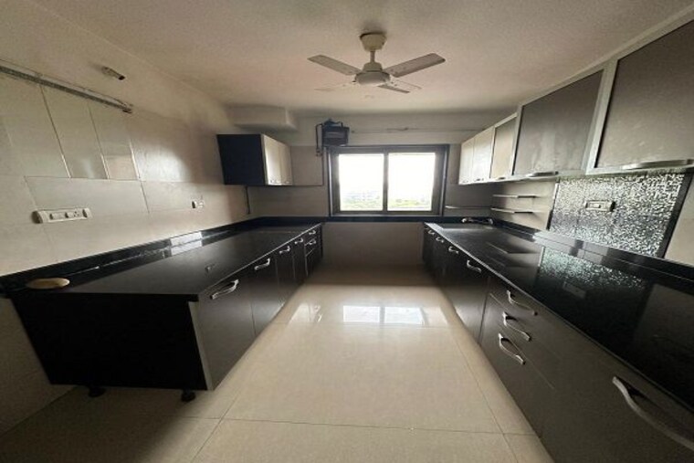 Kitchen, kalpataru-aura 2 Bedroom 751 Sq.Ft. Apartment In Ghatkopar West Mumbai 9811793