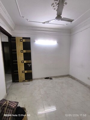 Room in 2 BHK Builder Floor at Saket – for Rent
