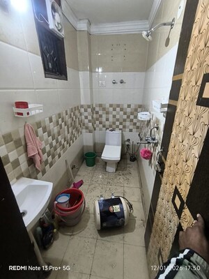 Team Area in 2 BHK Builder Floor at Saket – for Rent