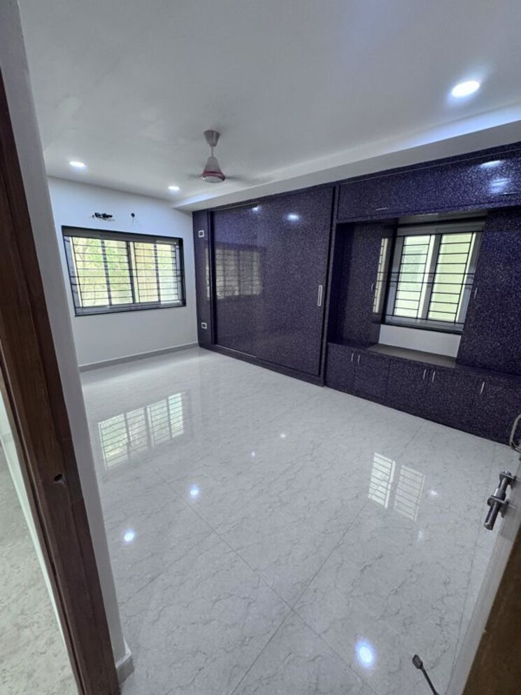 Room, dukes-galaxy 3 Bedroom 2000 Sq.Ft. Apartment In Banjara Hills Hyderabad 9811855