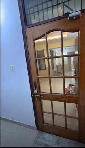 Staircase in 2 BHK Apartment at Hazratganj – for Sale