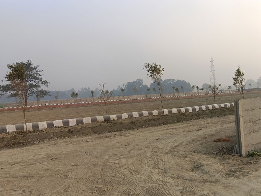 Plot For Sale in Krishna Iscon Valley