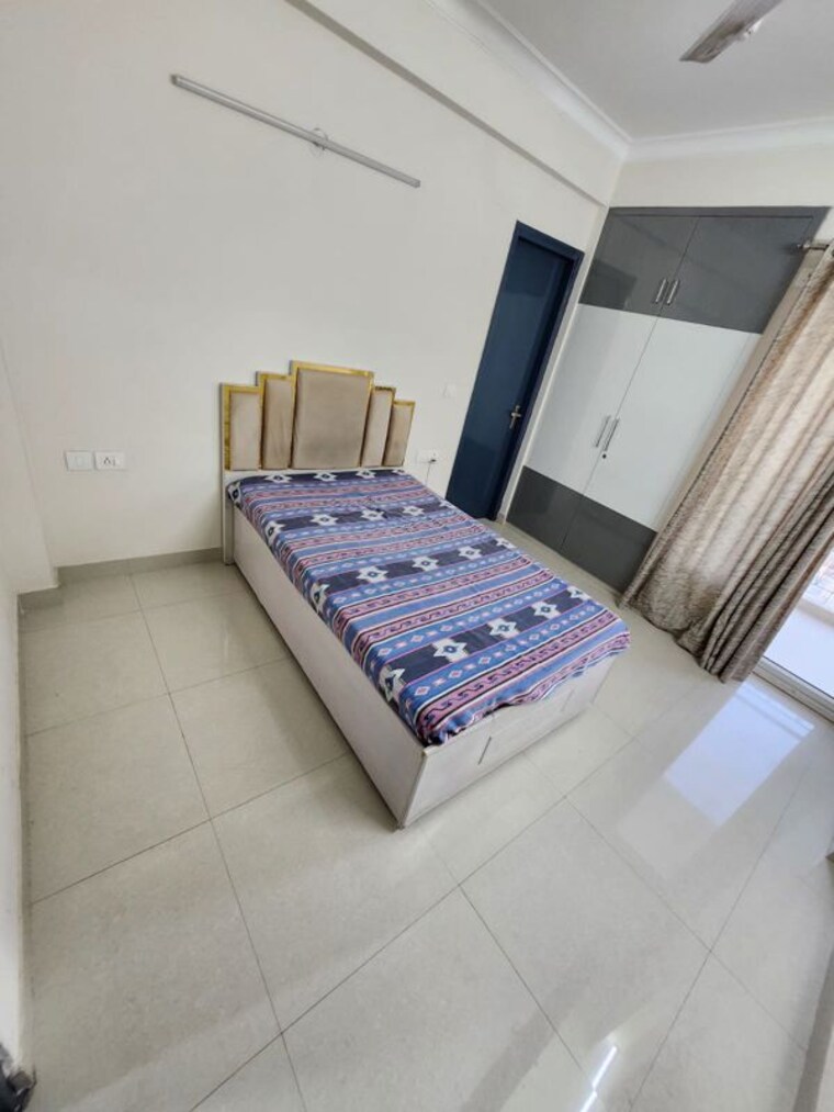 Bedroom, pareena-micasa 3 Bedroom 1999 Sq.Ft. Apartment In Sector 68 Gurgaon 9811926