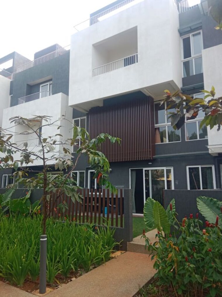 Exterior View, assetz-earth-and-essence 5 Bedroom 3500 Sq.Ft. Villa In International Airport Road Bangalore 9811935