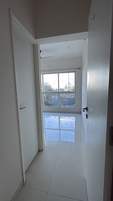 Room in 3 BHK Apartment at Godrej Hillside 2, Mahalunge – for Rent