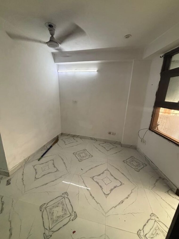Bathroom, saket 1 Bedroom 350 Sq.Ft. Builder Floor In Saket Delhi 9811963