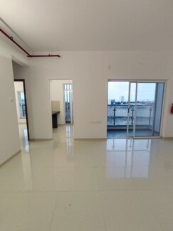 2 BHK Apartment For Rent in Runwal The Central Park