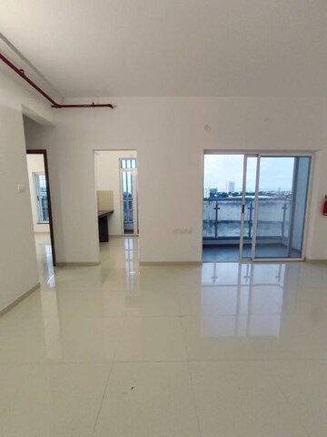 2 BHK Apartment For Rent in Runwal The Central Park, Chinchwad