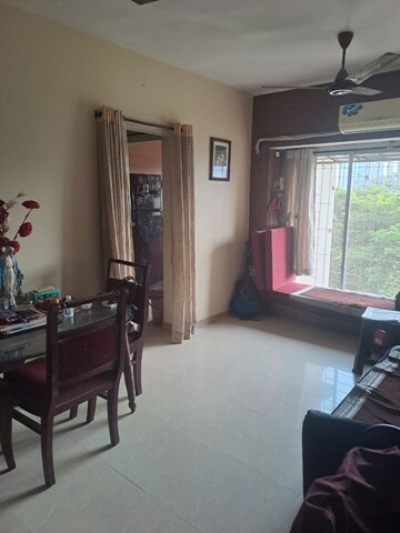 2 BHK Apartment For Rent in Acme Complex 2A, Goregaon West