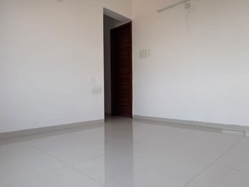 Room in 2 BHK Apartment at Pinnacle Neelanchal, Baner – for Sale