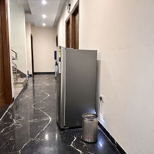 Furnished Amenities in 1 BHK Builder Floor at DLF City Phase III, Sector 24 – for Rent