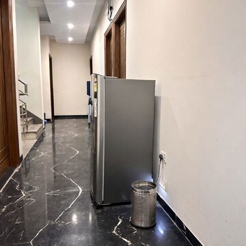 Furnished Amenities in 1 BHK Builder Floor at DLF City Phase III, Sector 24 – for Rent