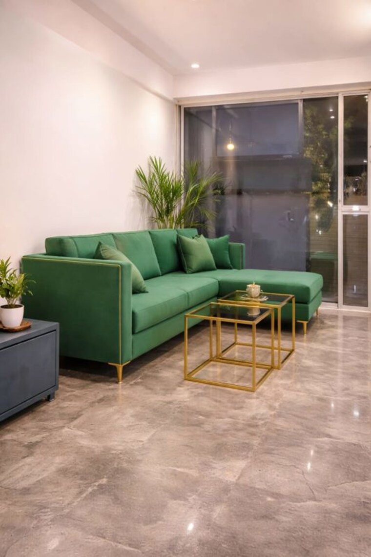 Living Room, dlf-city-phase-iii 1 Bedroom 860 Sq.Ft. Builder Floor In Sector 24 Gurgaon 9812042