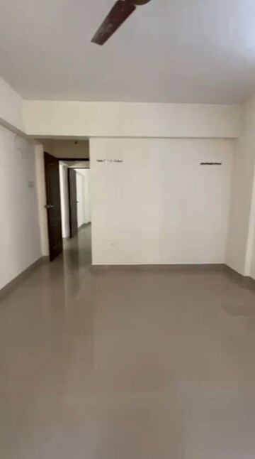 Room in 2 BHK Builder Floor at Sai Darpan CHS, Mira Road – for Rent