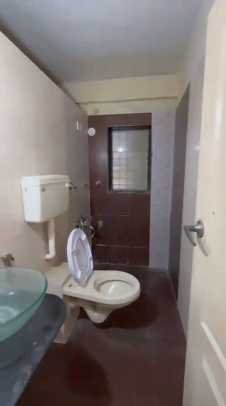 Bathroom, sai-darpan-chs 2 Bedroom 750 Sq.Ft. Builder Floor In Mira Road Thane 9812044