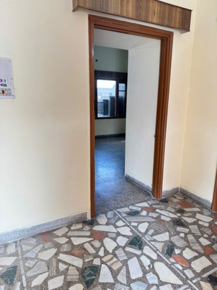 Room, maya-garden-city 3 Bedroom 1500 Sq.Ft. Apartment In Lohgarh Zirakpur 9812017