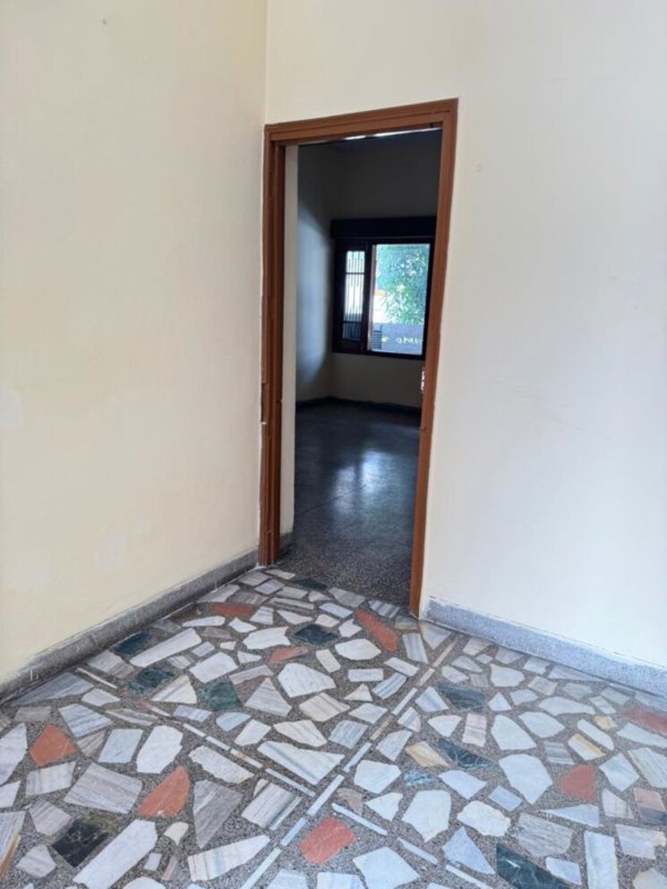 Room, maya-garden-city 3 Bedroom 1500 Sq.Ft. Apartment In Lohgarh Zirakpur 9812017