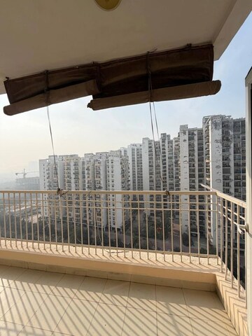2 BHK Apartment – Exterior View View at Ajnara Homes, Sector 16b Greater Noida - for Rent