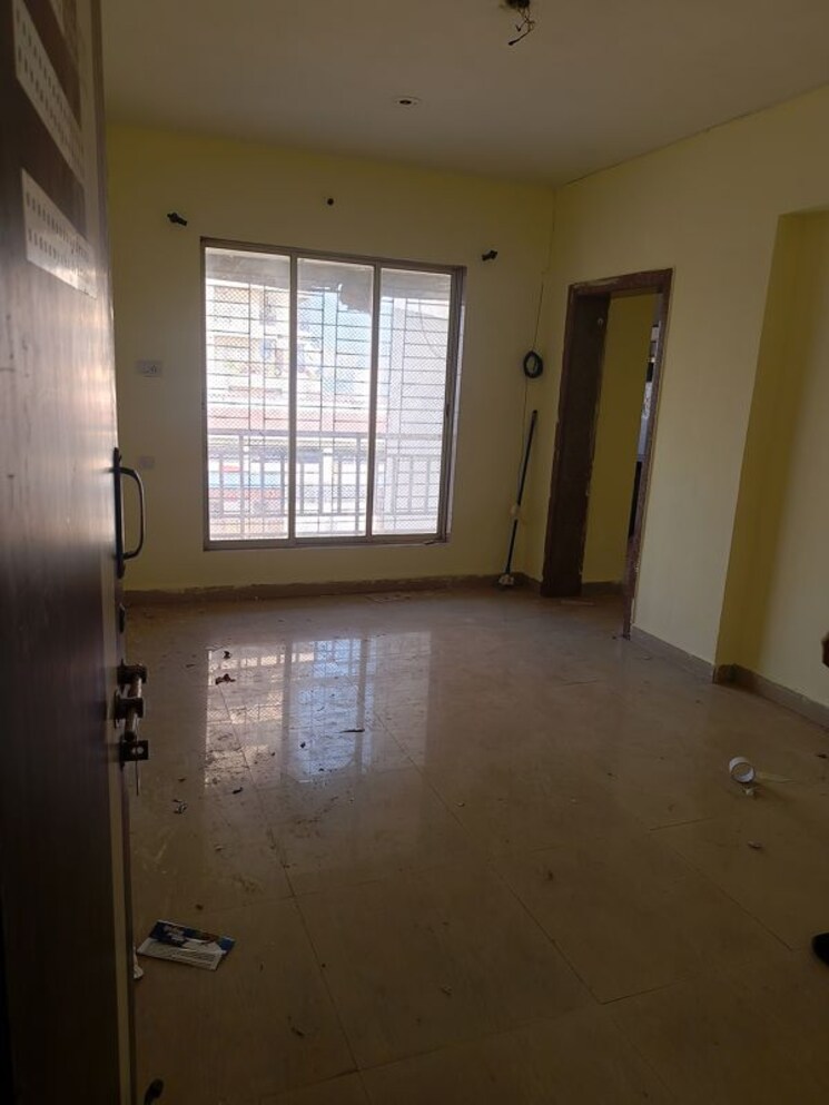 Room, kishor-park 2 Bedroom 785 Sq.Ft. Apartment In Kalwa Thane 9812055