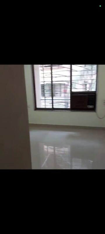 Room in 2 BHK Apartment at Florence CHS, Santacruz East – for Rent