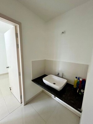 Furnished Amenities in 2 BHK Apartment at Rohan Leher II, Baner – for Sale