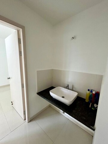 Furnished Amenities in 2 BHK Apartment at Rohan Leher II, Baner – for Sale