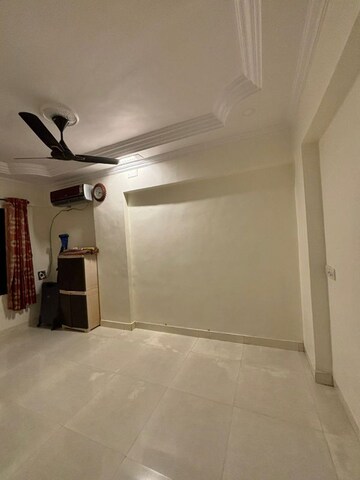Building Lobby in 2 BHK Apartment at Seven Bunglow – for Rent