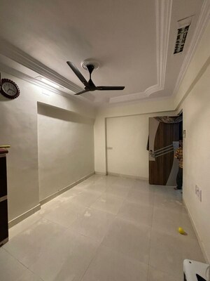 Bathroom in 2 BHK Apartment at Seven Bunglow – for Rent