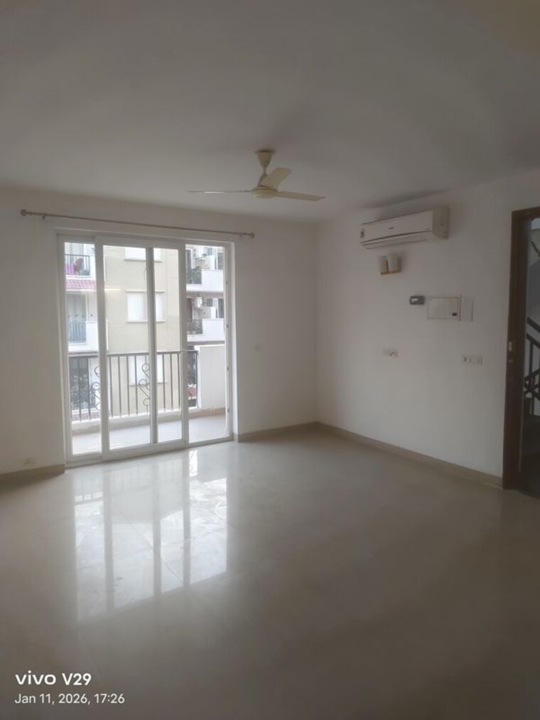 Room, unitech-uniworld-city 3 Bedroom 2400 Sq.Ft. Apartment In Sector 30 Gurgaon 9812080