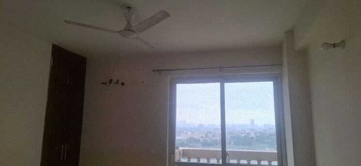 Room, smart-world-orchard 3 Bedroom 1680 Sq.Ft. Apartment In Sector 61 Gurgaon 9812087
