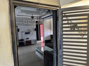 Parking in 2.5 BHK Apartment at Aims Golf City, Sector 75 – for Rent