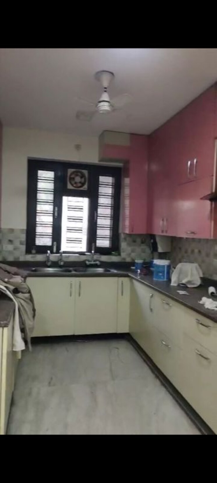 Kitchen, kohli-one-malibu-town 3 Bedroom 1600 Sq.Ft. Apartment In Sector 47 Gurgaon 9812171