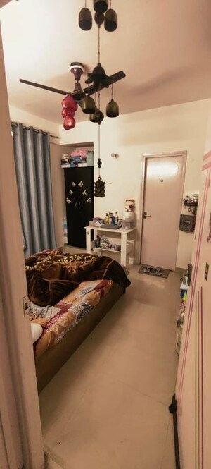 Bedroom in 2 BHK Apartment at Suncity Avenue 76, Sector 76 – for Rent